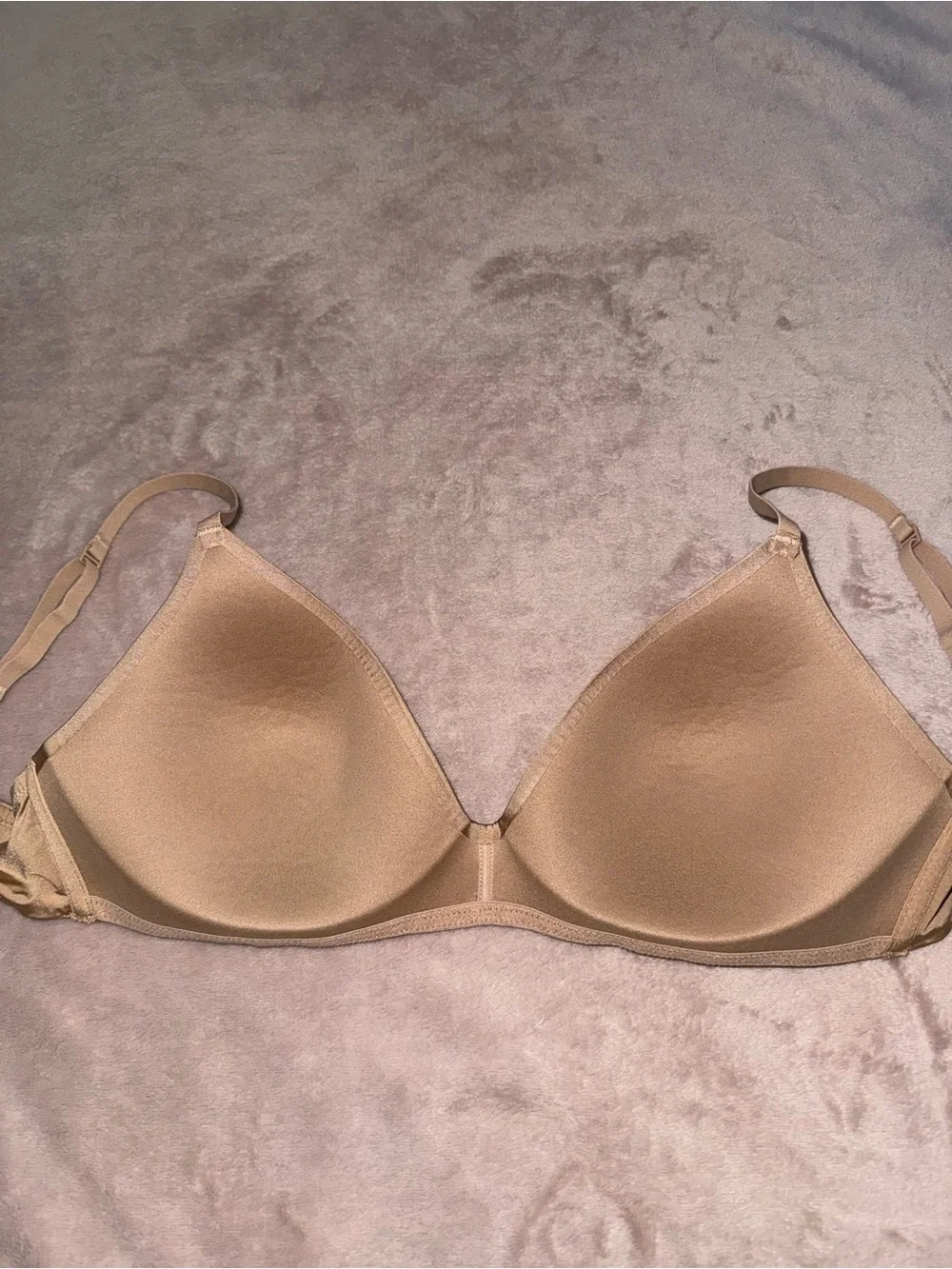 Skims bra size 34C